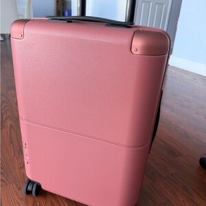 Pink Hardshell Rolling Suitcase Carry on